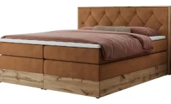 Boxspringbett mit Bettkasten