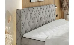 Boxspringbett mit Bettkasten