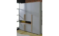 Kleiderschrank