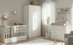 Kleiderschrank