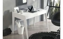 Schreibtisch
